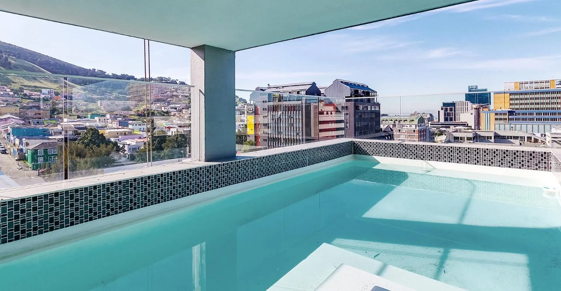 Urban City Pad With Cape Central View Cape Town 0*,  South Africa